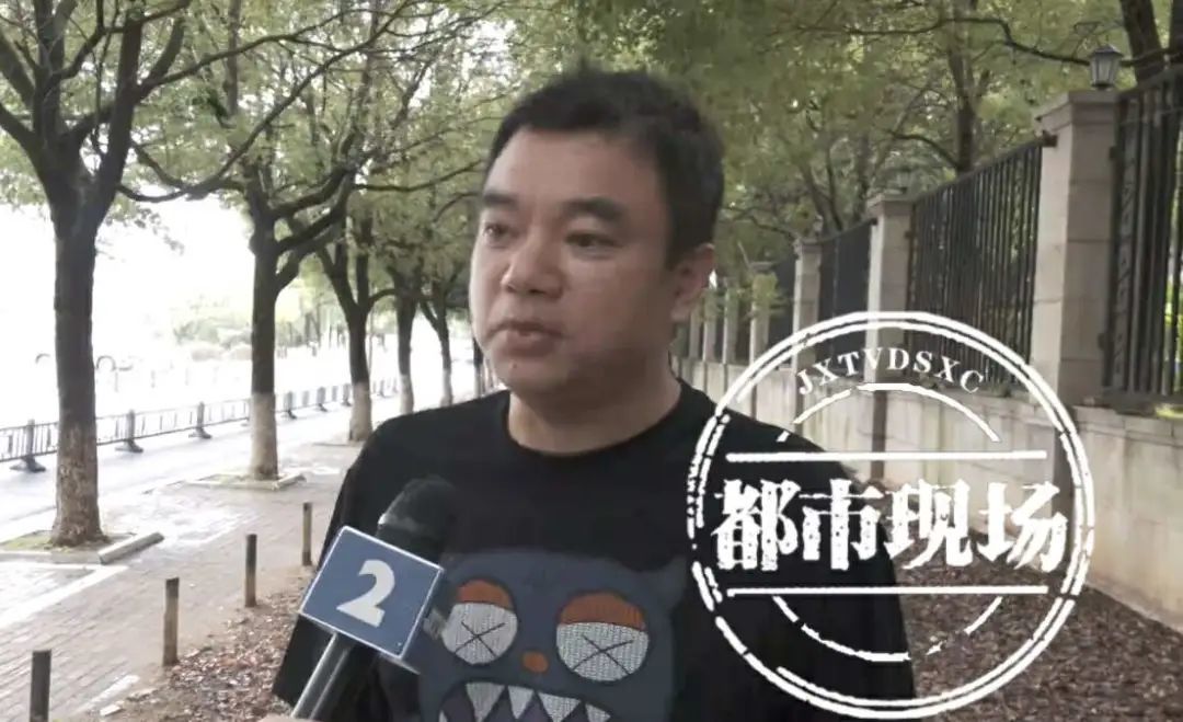 南昌5地发现孤猴 专家：从梅岭跑下来的 不要惹恼和伤害它们